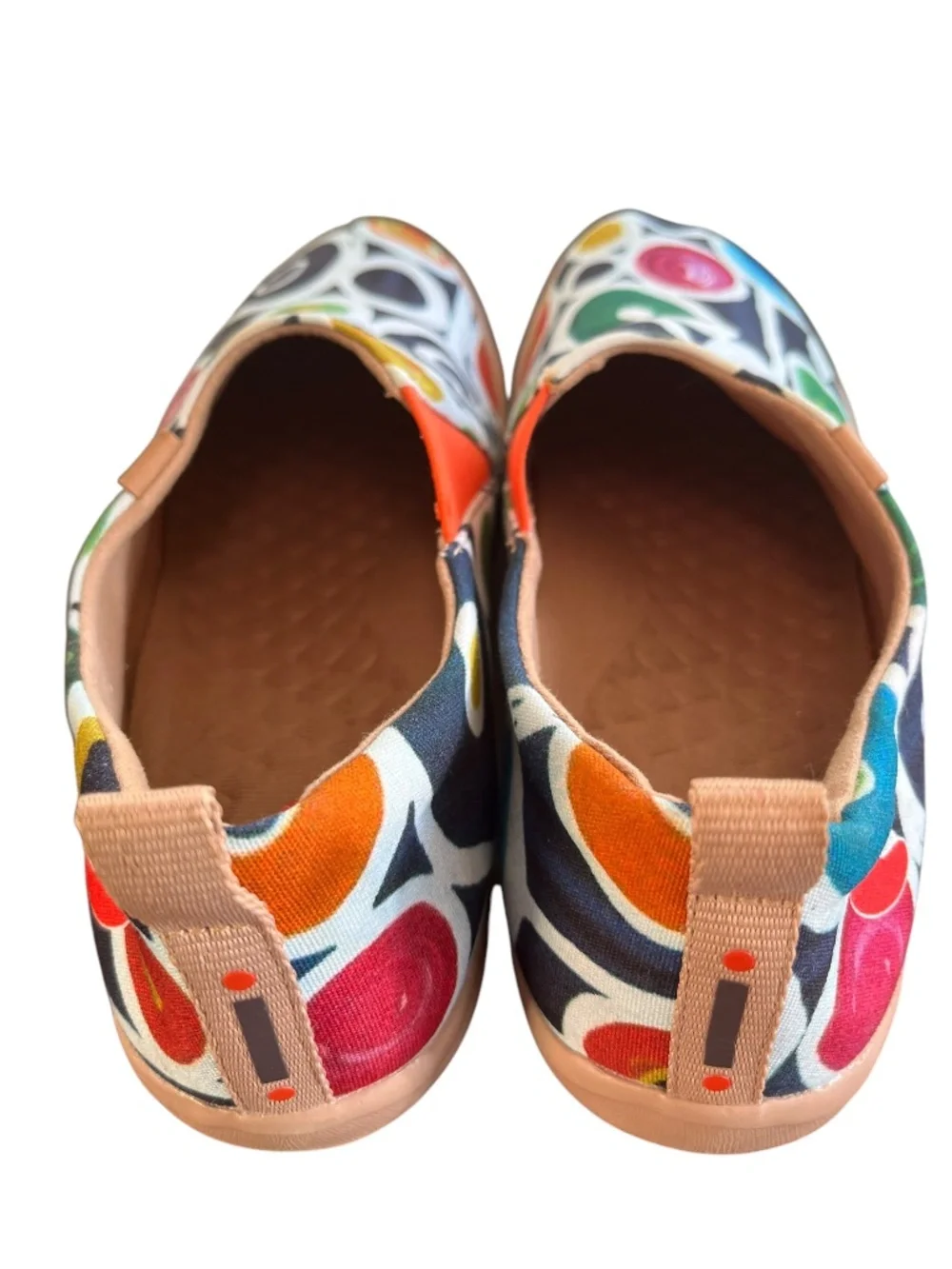 UIN Oopsie Daisy Toledo Colorful Ultra-Lightweight Slip On Sneakers Size 9.5